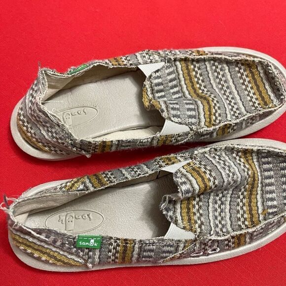 Sanuk Donna Blanket Burgundy Bayridge Multi Tribal Women’s Slip On Loafers Sz 7 - Picture 2 of 6